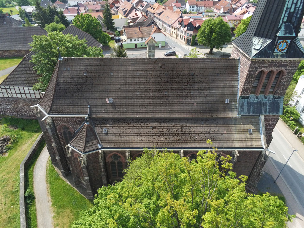 Nordseite-Seitenschiff-Kirche-Ilfeld