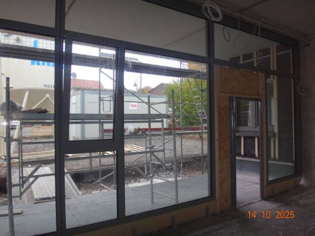 Tag 115_Diakonie Günzerode_Haupteingang_Automatik-Schiebetür