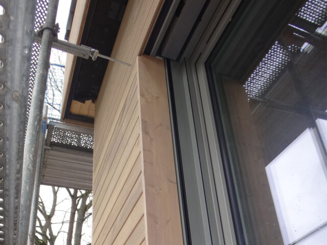 Tag 135_Diakonie Günzerode_Fensterleibung_Holzfassade