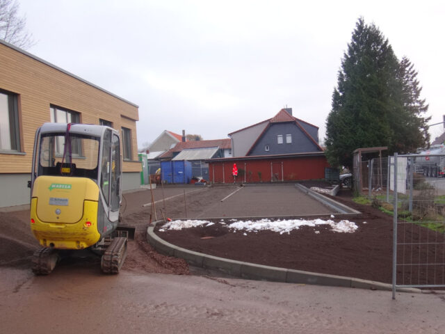 Tag_154_Diakonie_Günzerode_Zufahrt Parkplatz Süd